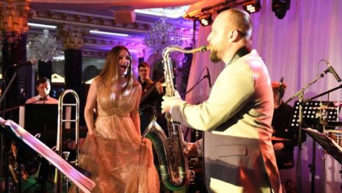 hudobná skupina na bál